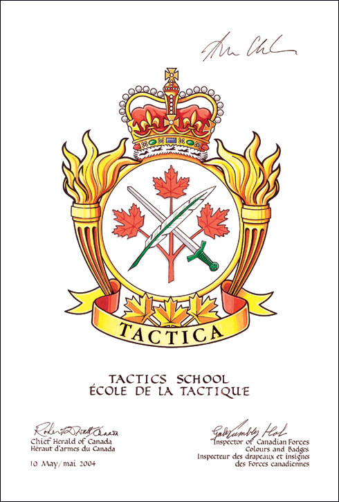 Approbation de l'insigne de l'École de la tactique